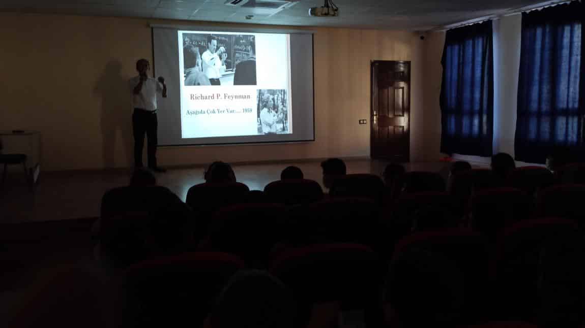 Prof. Dr. Bünyamin ŞAHİN'in ''Nanoteknoloji'' konulu semineri